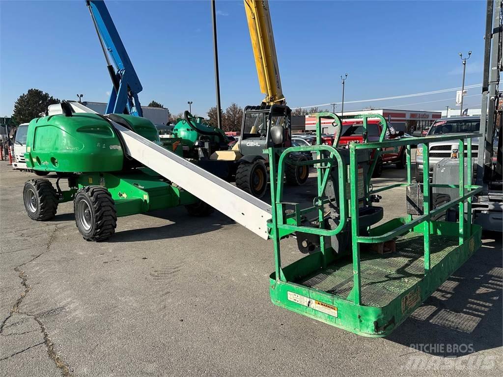 JLG 400S Teleskopbühnen