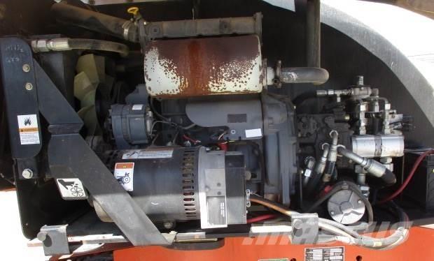 JLG 400S Teleskopbühnen