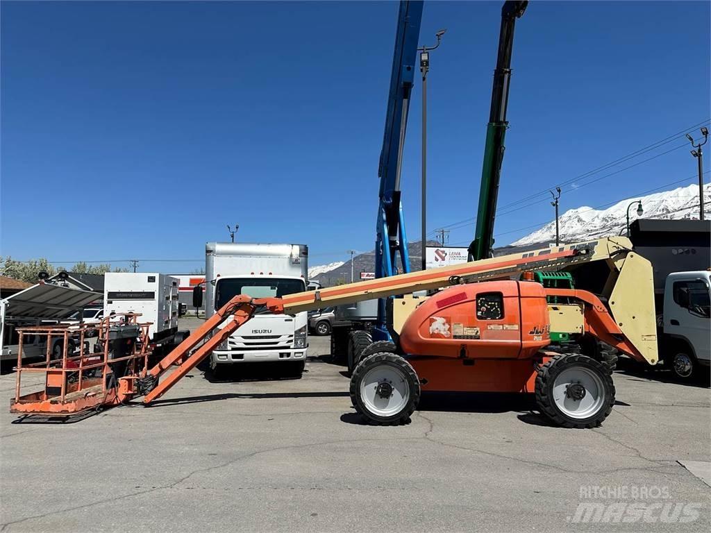 JLG 600AJ Teleskopbühnen
