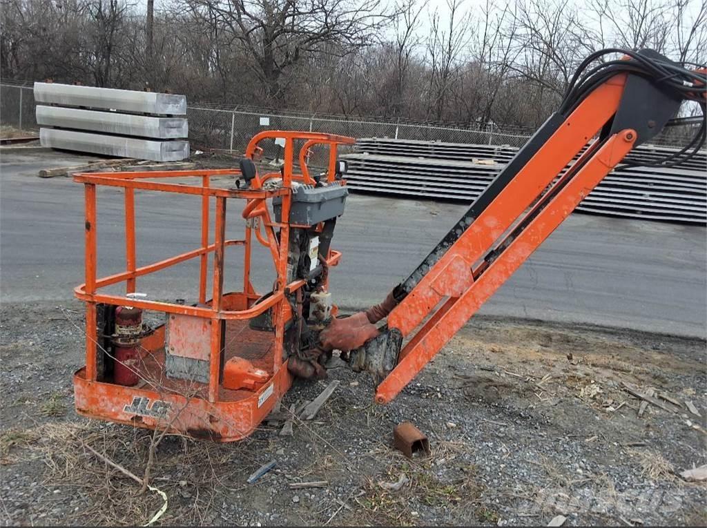 JLG 600AJ Gelenkteleskoparbeitsbühnen