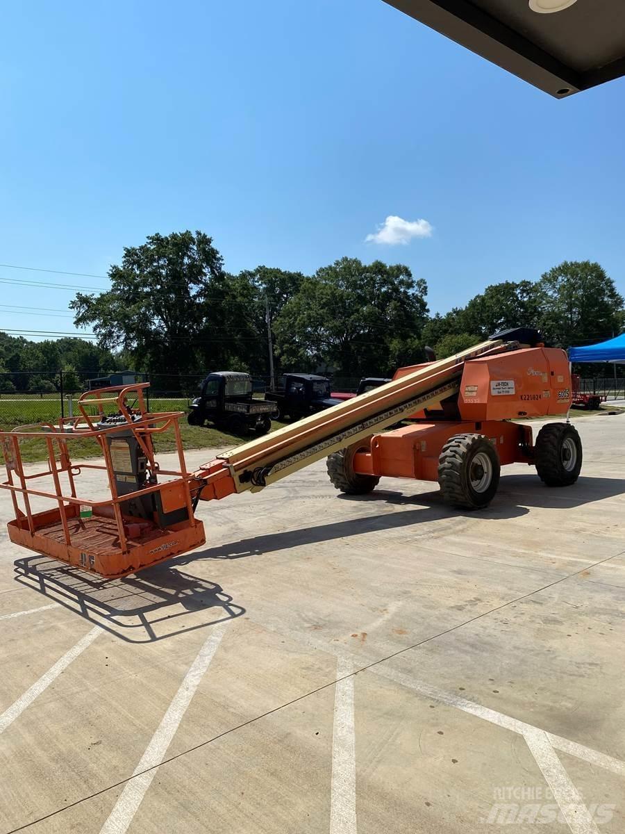 JLG 600S Teleskopbühnen