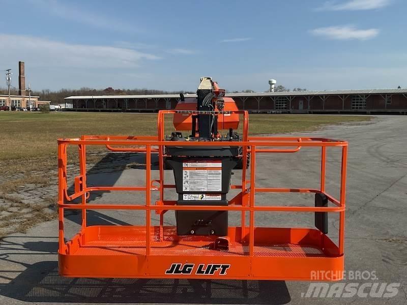 JLG 860SJ Teleskopbühnen