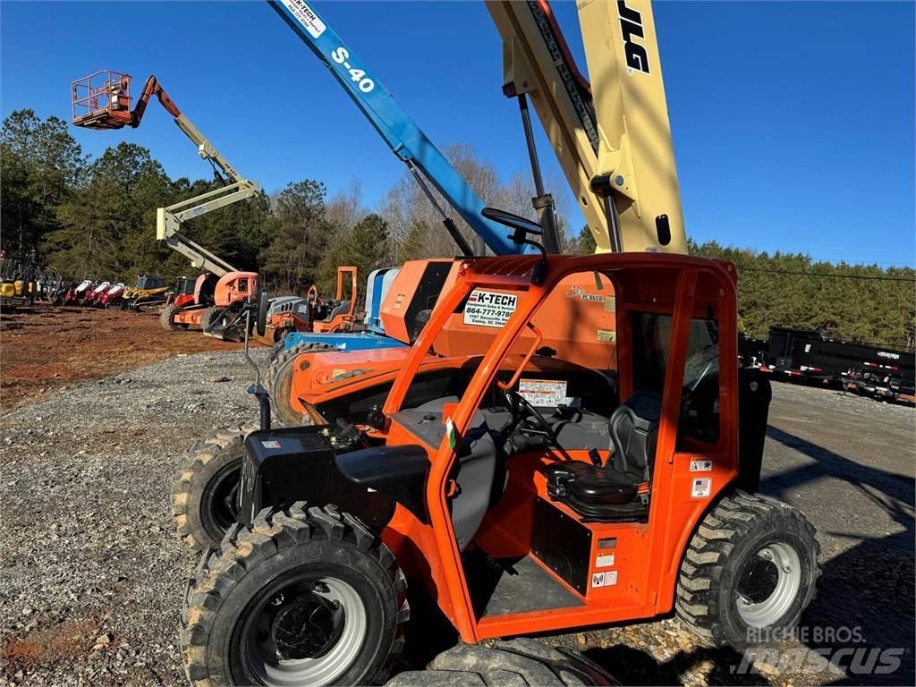 JLG G5-18A Teleskoplader