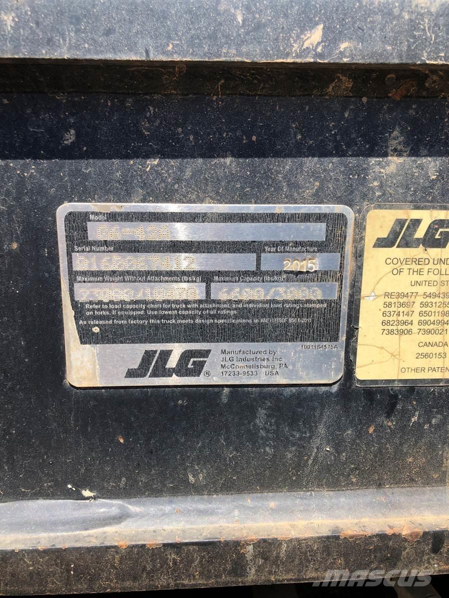 JLG G6-42A Teleskopbühnen