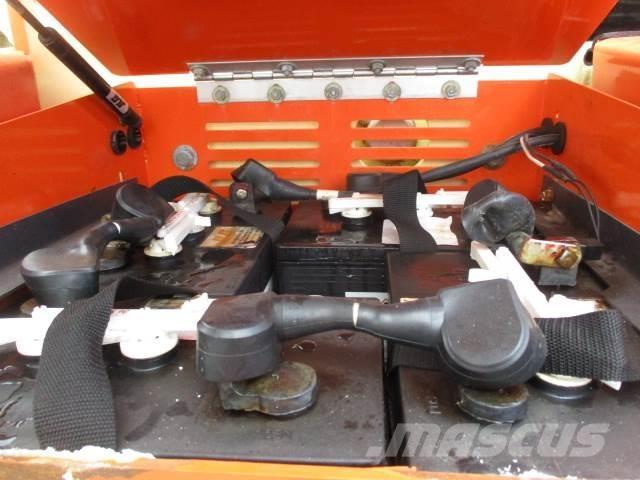 JLG M600J Andere Arbeitsbühnen