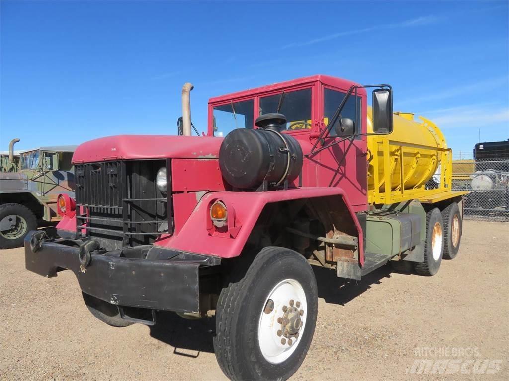 Kaiser 6X6 Löschfahrzeuge