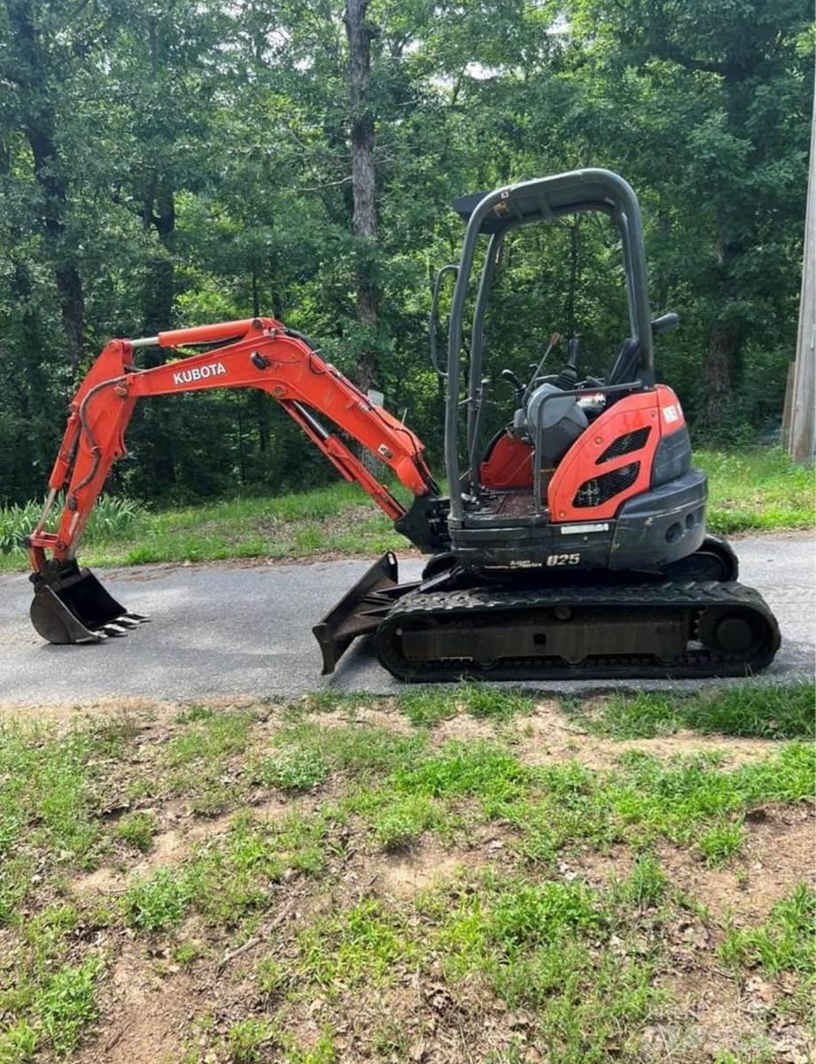Kubota U25 Minibagger < 7t