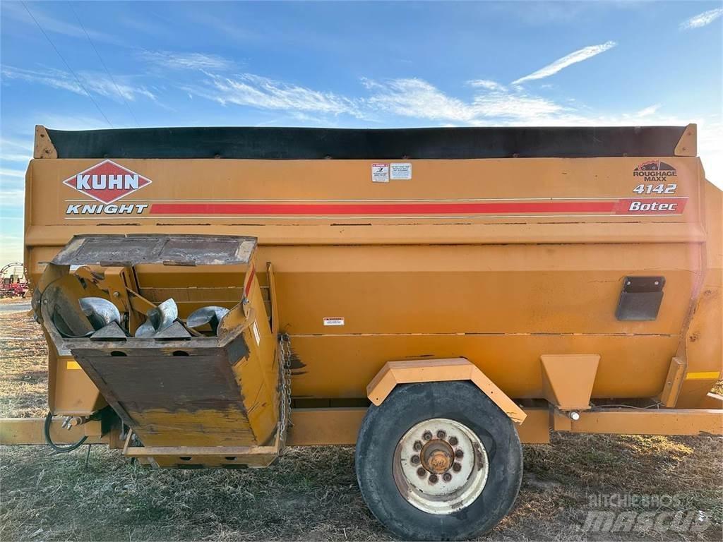 Kuhn 4142 Futtermischwagen