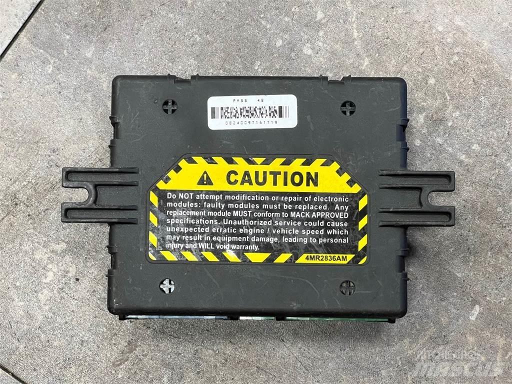 Mack  Elektronik