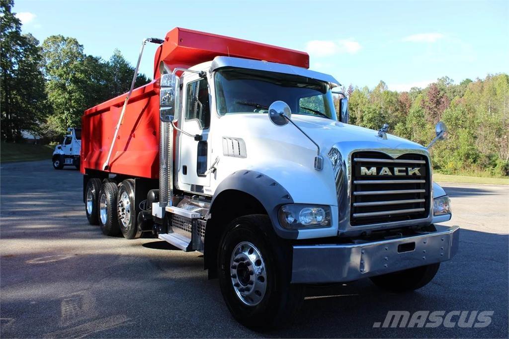 Mack 84FR Kipper