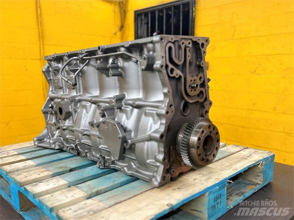 Mack MP7 Transport Sonstige