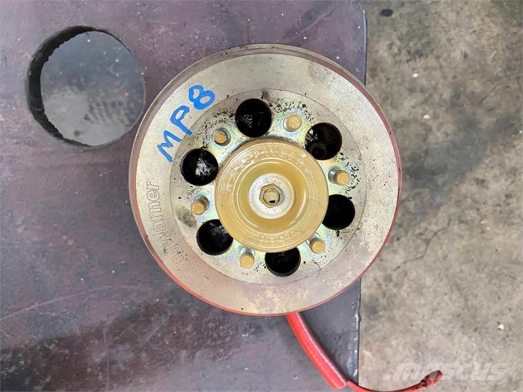 Mack MP8 Transport Sonstige