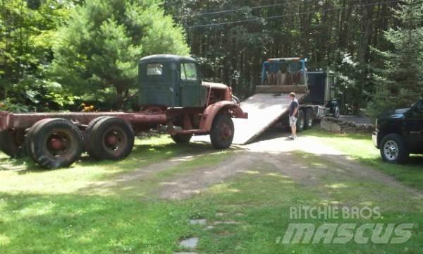 Mack NM Sattelzugmaschinen