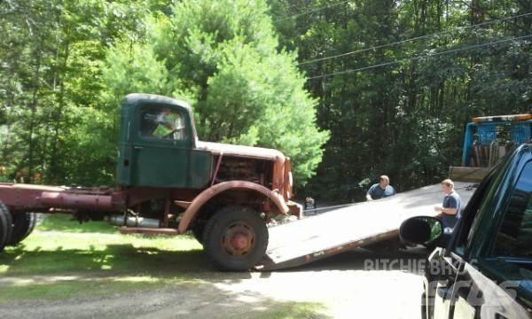 Mack NM Sattelzugmaschinen