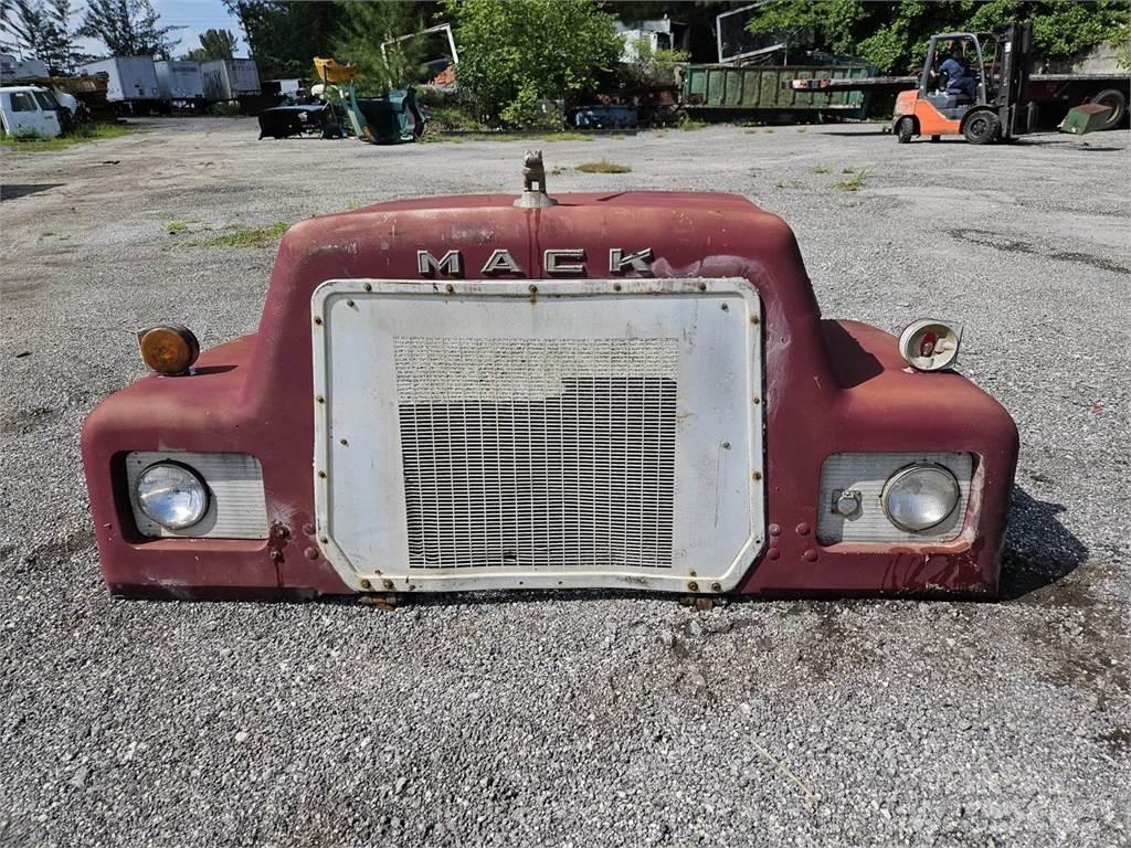 Mack Other Transport Sonstige