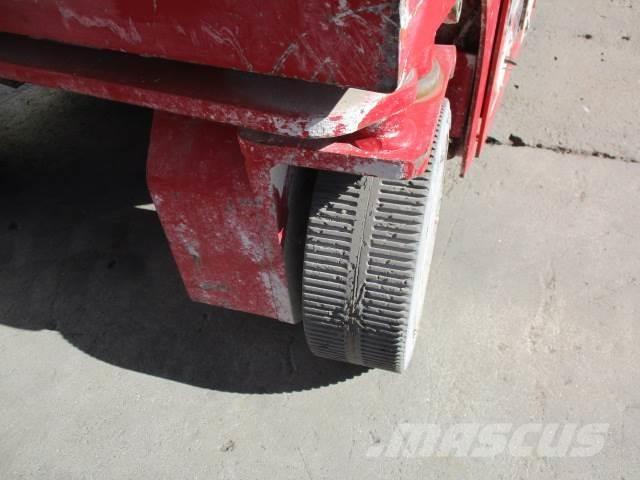 MEC 1330SE Scheren-Arbeitsbühnen