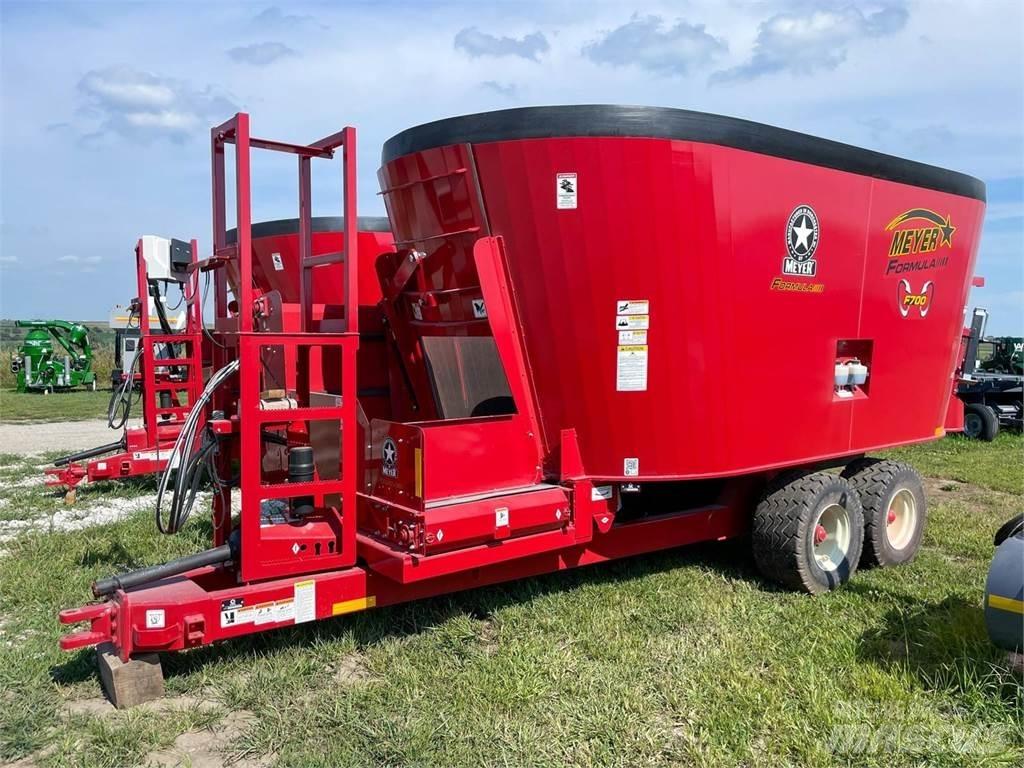 Meyer F700 Futtermischwagen