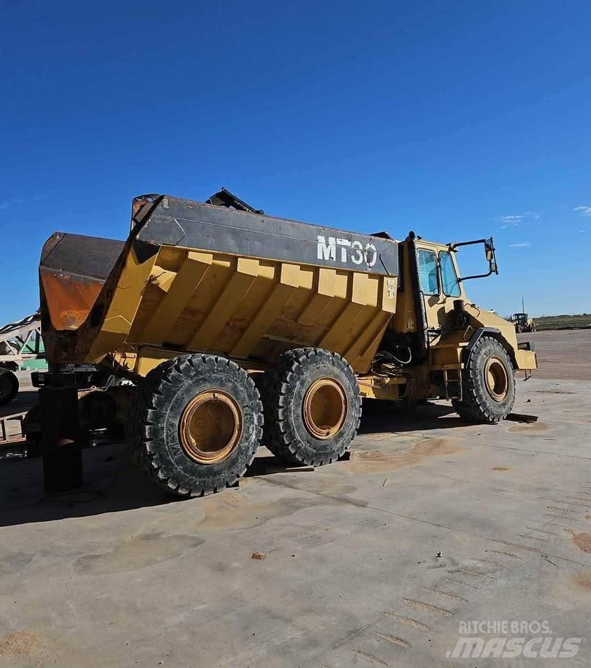 Moxy MT-30 Dumper - Knickgelenk