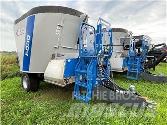 Penta 5030 Futtermischwagen