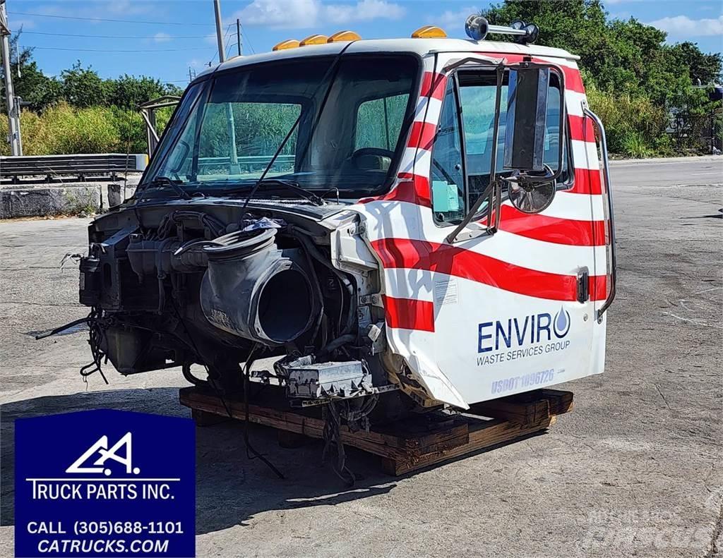 Sterling  Transport Sonstige