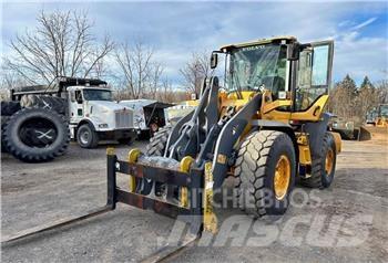 Volvo L90G Radlader