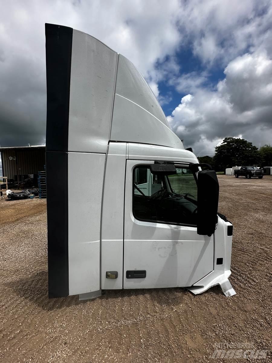 Volvo VNL Transport Sonstige