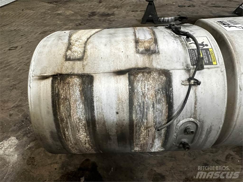 Volvo VNL Tankwagen