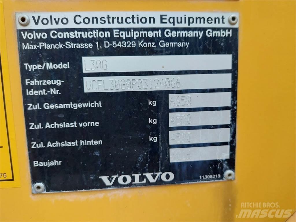 Volvo L30G Radlader
