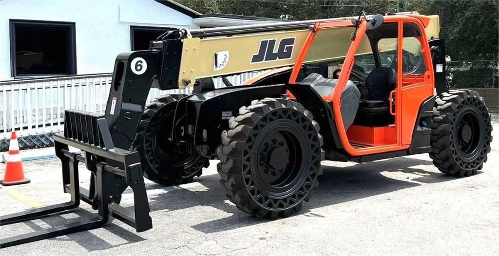 JLG 642 Teleskoplader