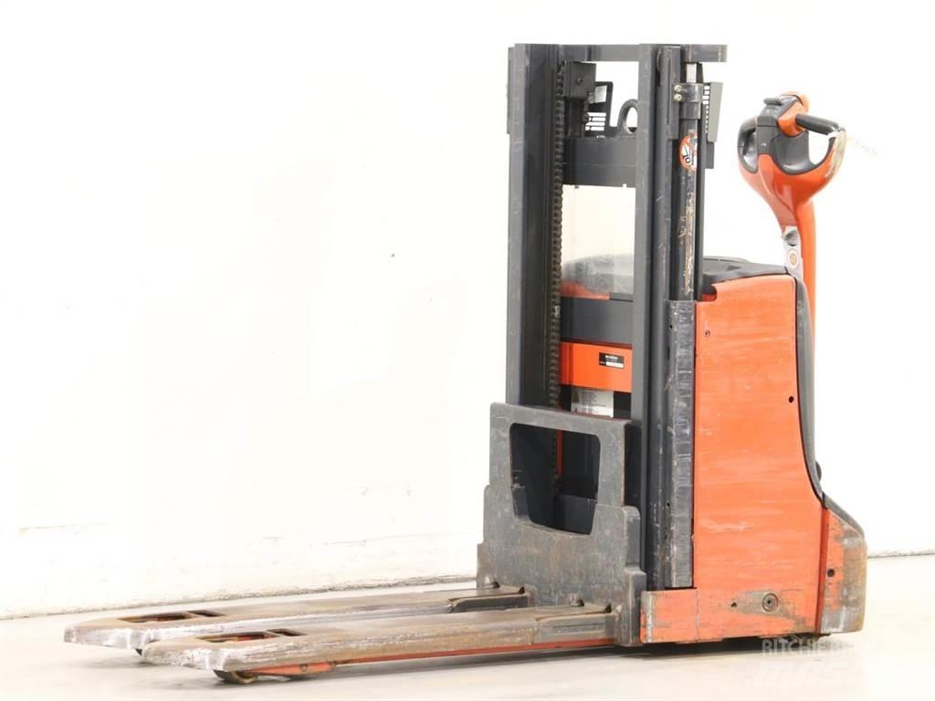 Linde D08/1160-00 Deichselstapler