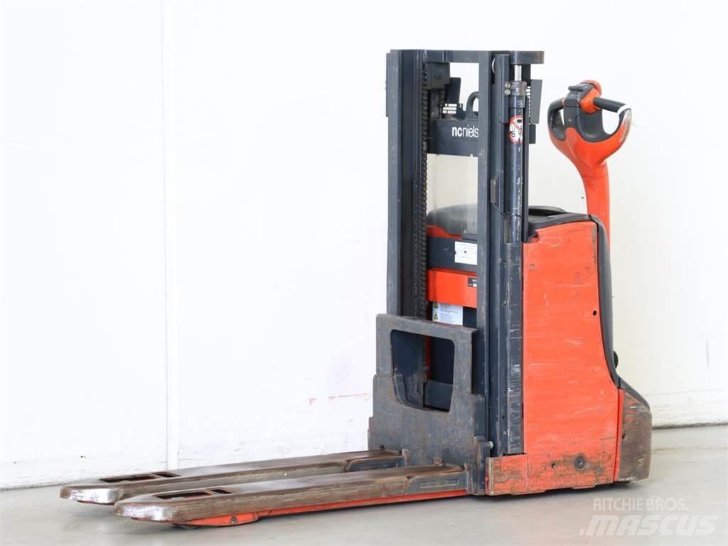 Linde D08/1160-00 Deichselstapler