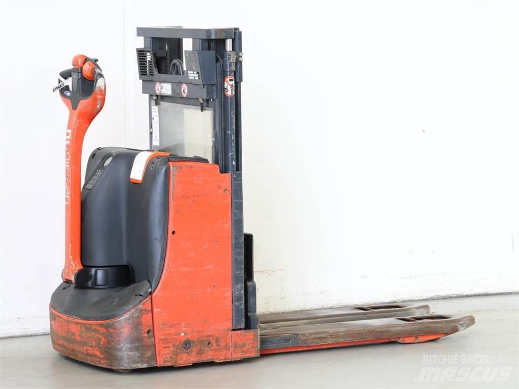 Linde D08/1160-00 Deichselstapler