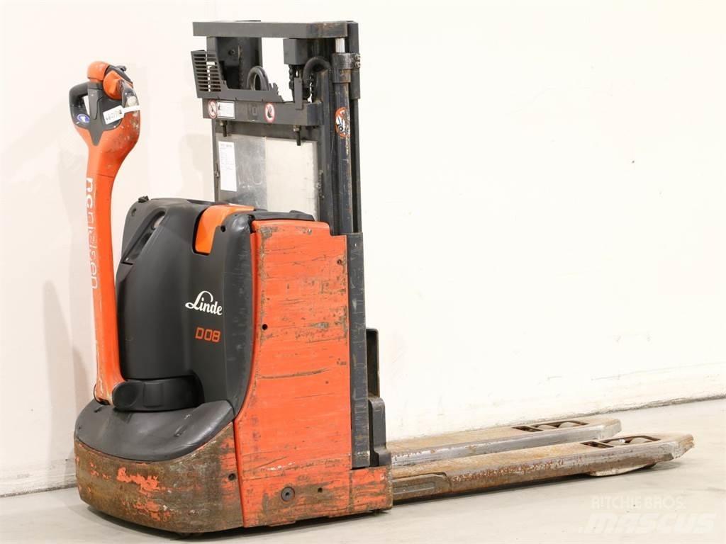 Linde D08/1160-00 Deichselstapler