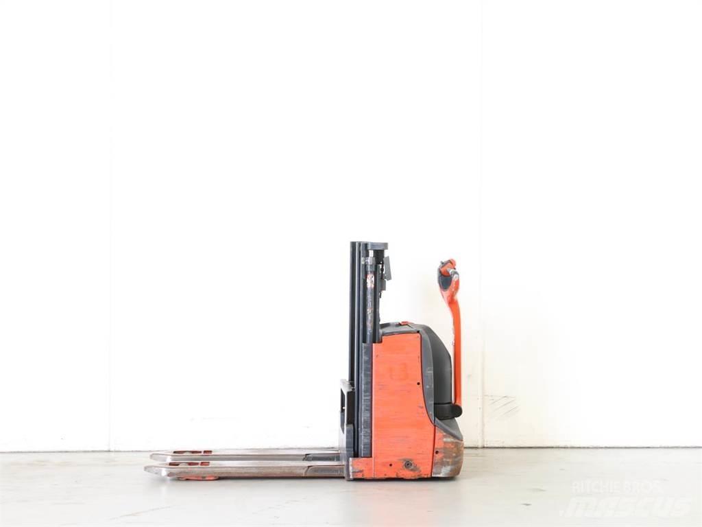Linde D08/1160-00 Deichselstapler