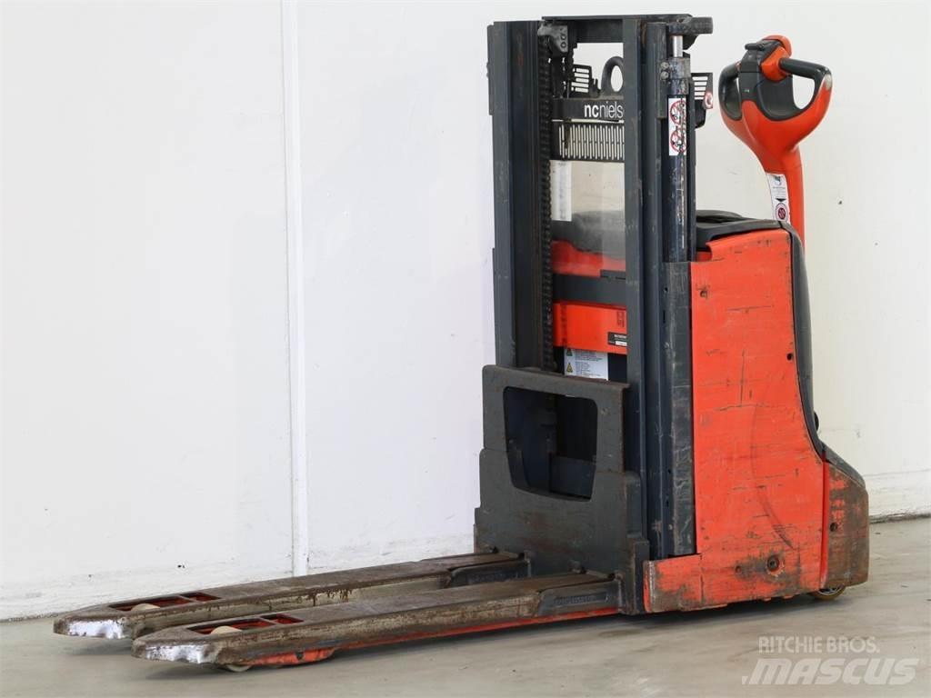 Linde D08/1160-00 Deichselstapler