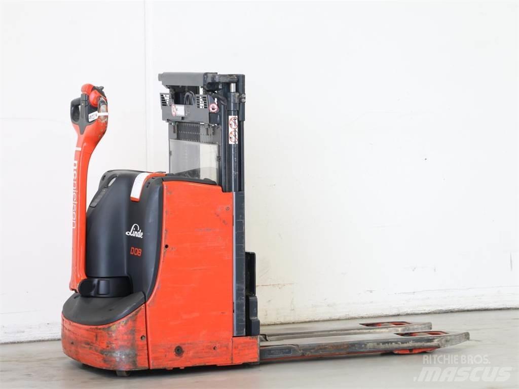 Linde D08/1160-01 Deichselstapler