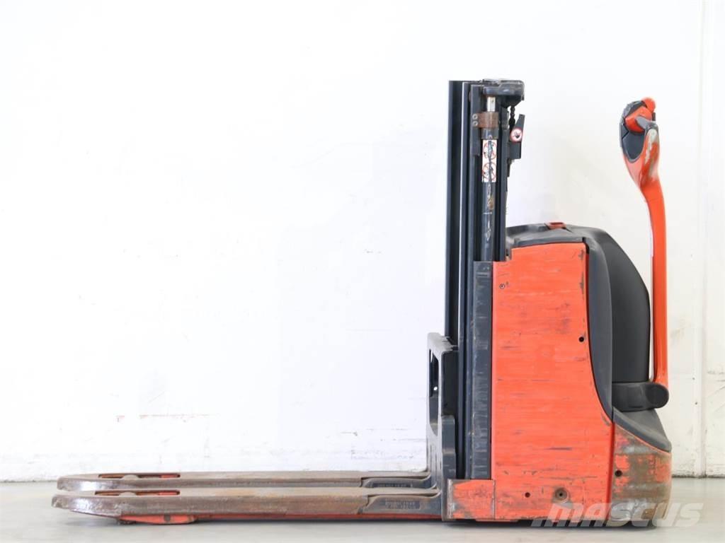 Linde D08/1160-01 Deichselstapler