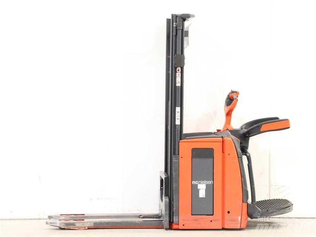 Linde D12AP/1173-01 Deichselstapler