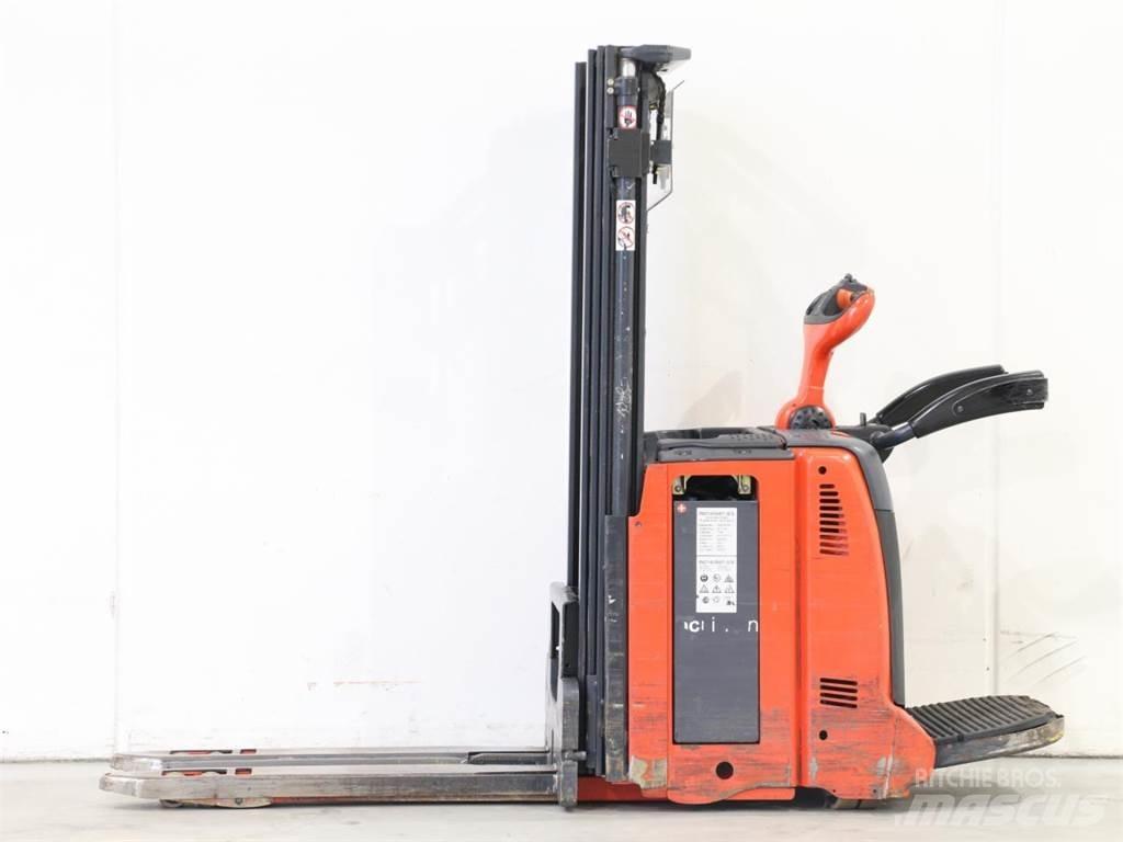 Linde D12AP/133 Deichselstapler