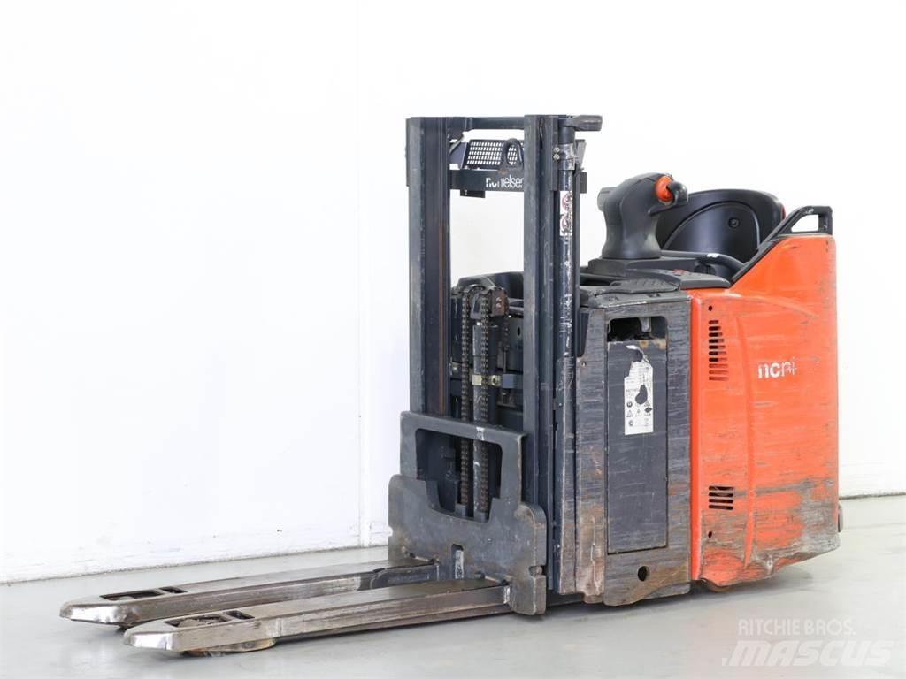 Linde D12HPSP/133 Deichselstapler