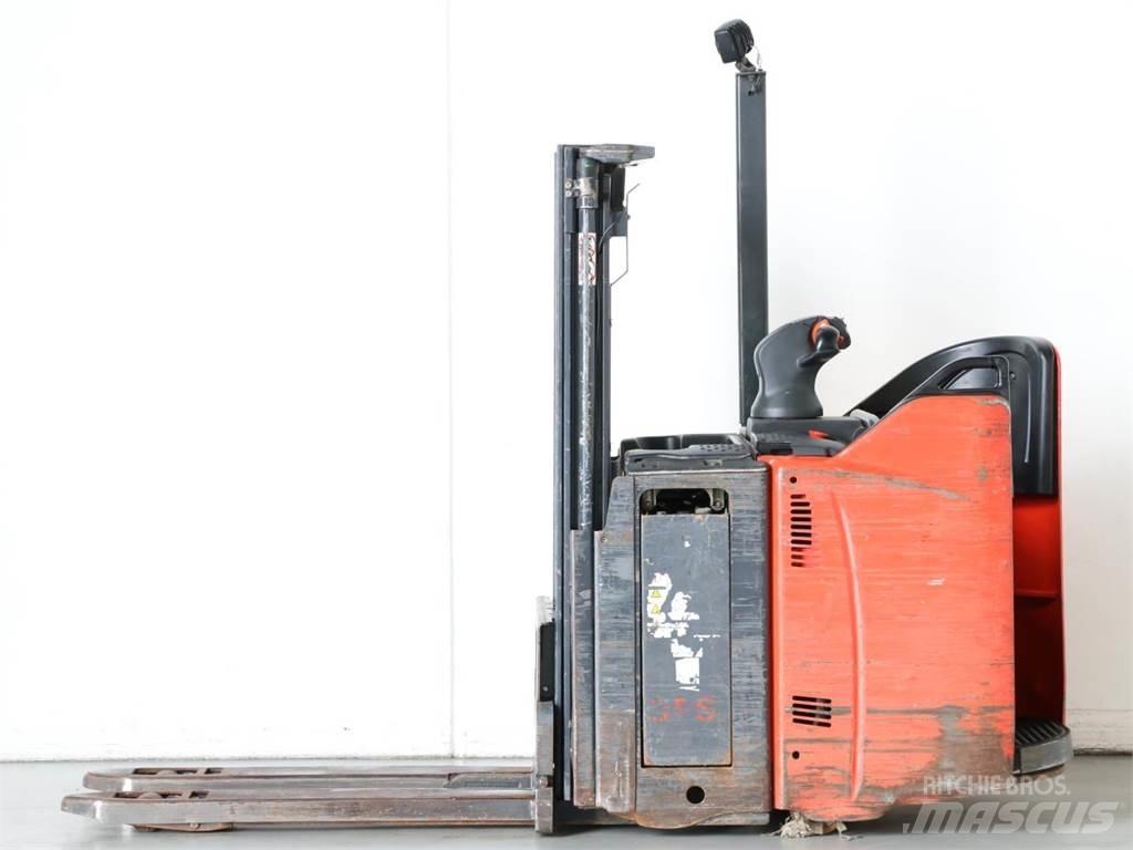 Linde D12SP/133-00 Deichselstapler