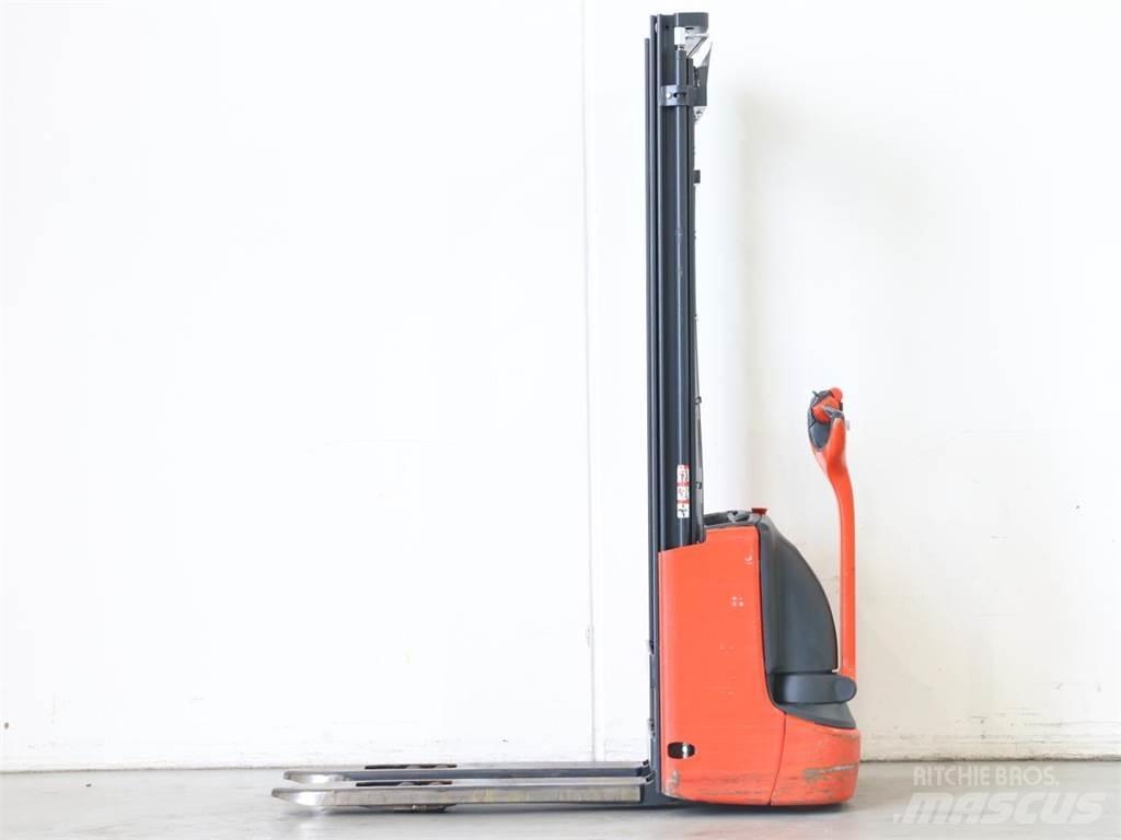 Linde L12/1172-01 Deichselstapler