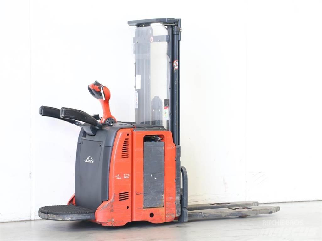 Linde L12AP/133 Deichselstapler