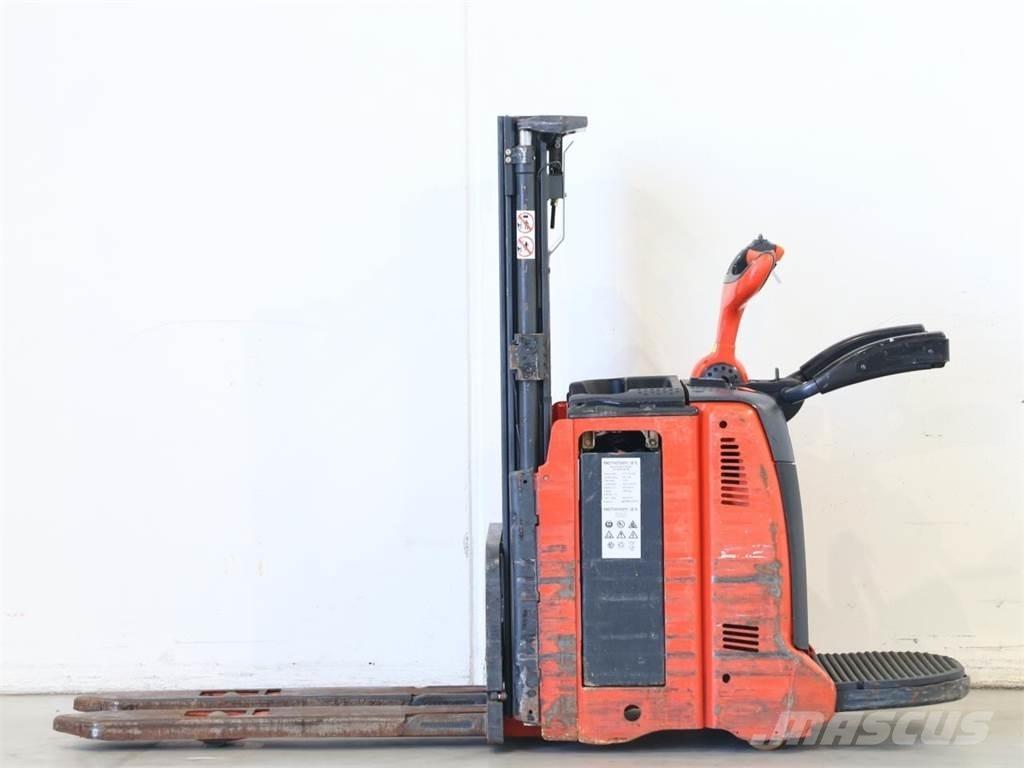 Linde L12AP/133 Deichselstapler