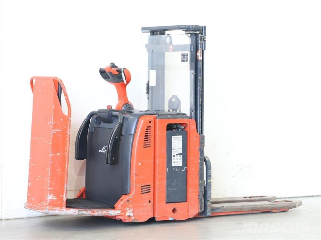 Linde L12LAP/133 Deichselstapler