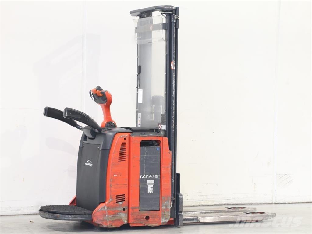 Linde L12LAP/133 Deichselstapler