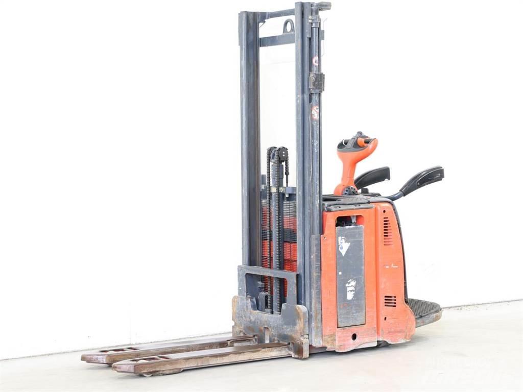 Linde L12LAP/133 Deichselstapler