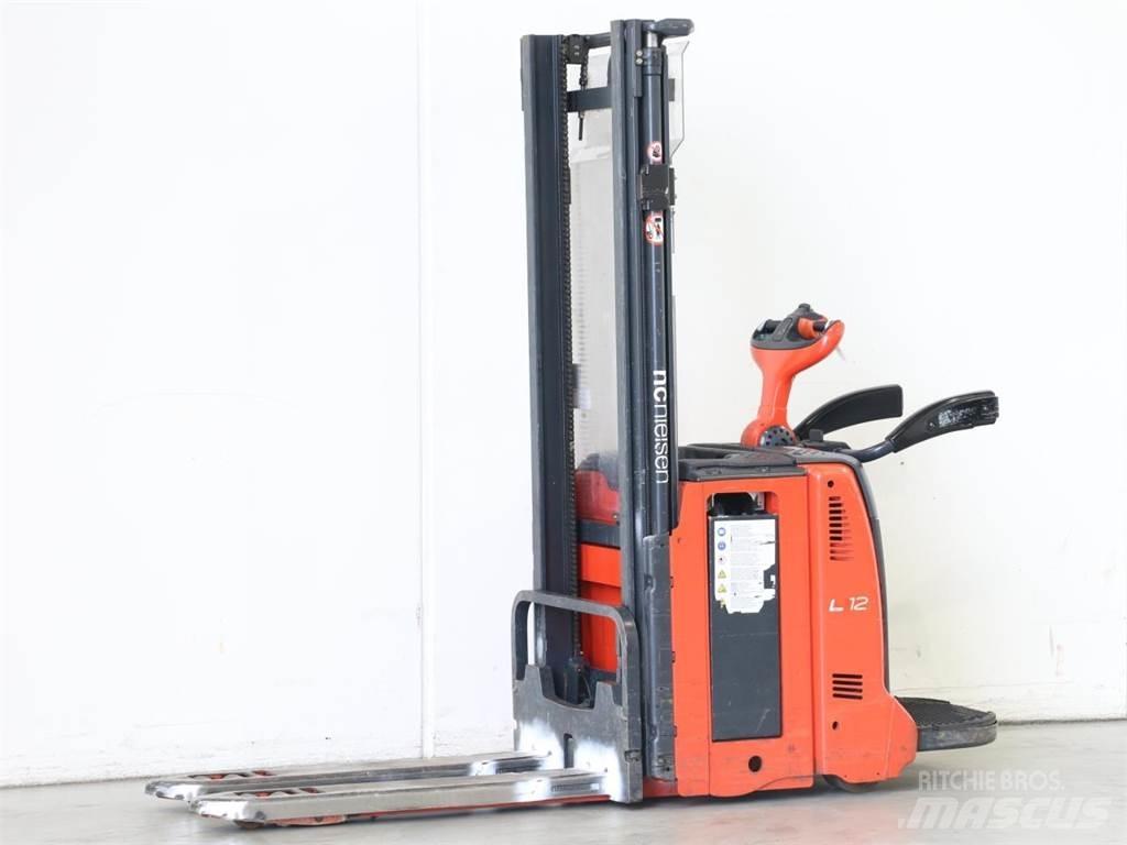 Linde L12LAP/133 Deichselstapler