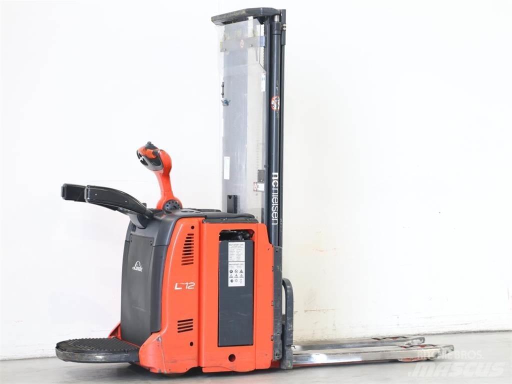 Linde L12LAP/133 Deichselstapler