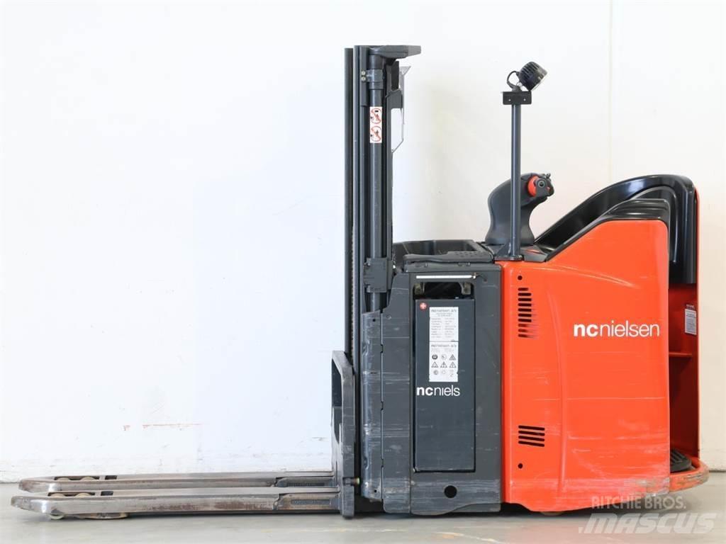 Linde L12LSP/133 Deichselstapler